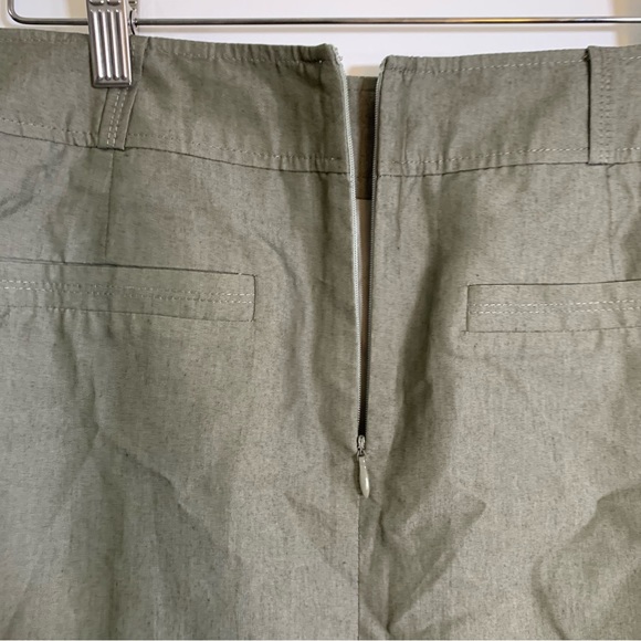 Kaki mini skirt with Pockets - Picture 6 of 10